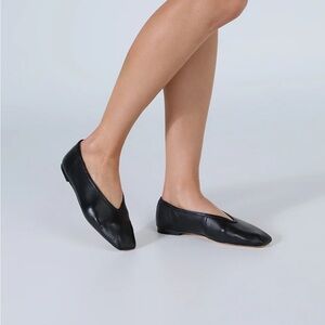 Tony Biiano Black Leather V-Cut Pointed Flats